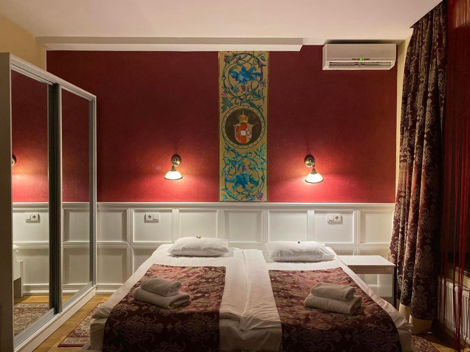 Fontush Boutique Hotel Ivano-Frankivsk Extérieur photo
